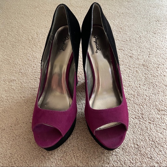 *SALE* Velvet Platform Heels Qupid - Picture 9 of 9